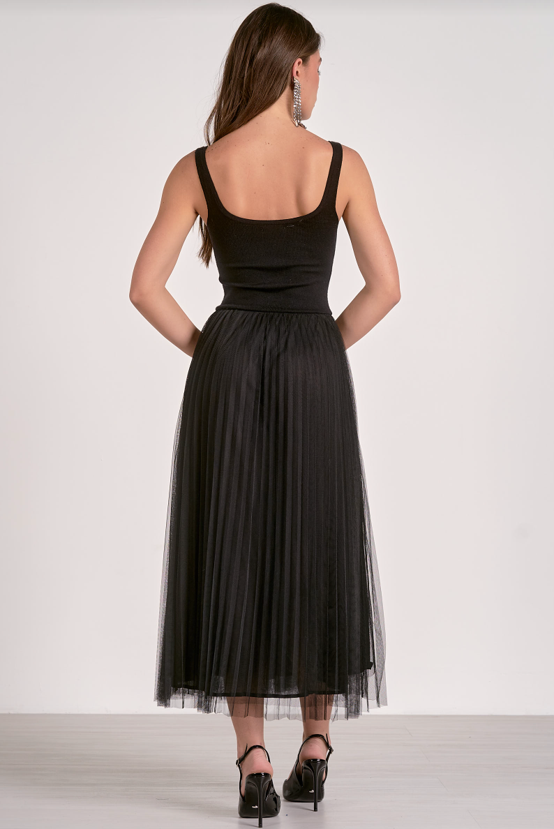 black maxi dress tank Tulle Crewnecks Hailey Black and Ivory Size:18