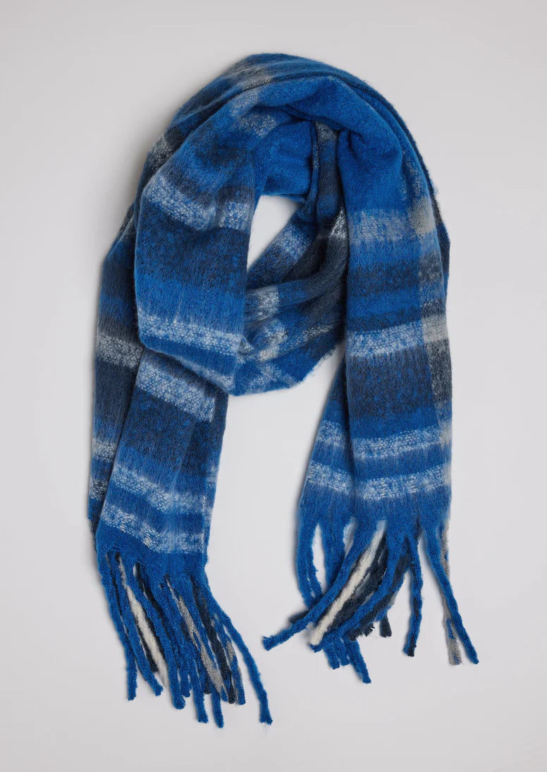 Cozy Plaid Scarf - Blue