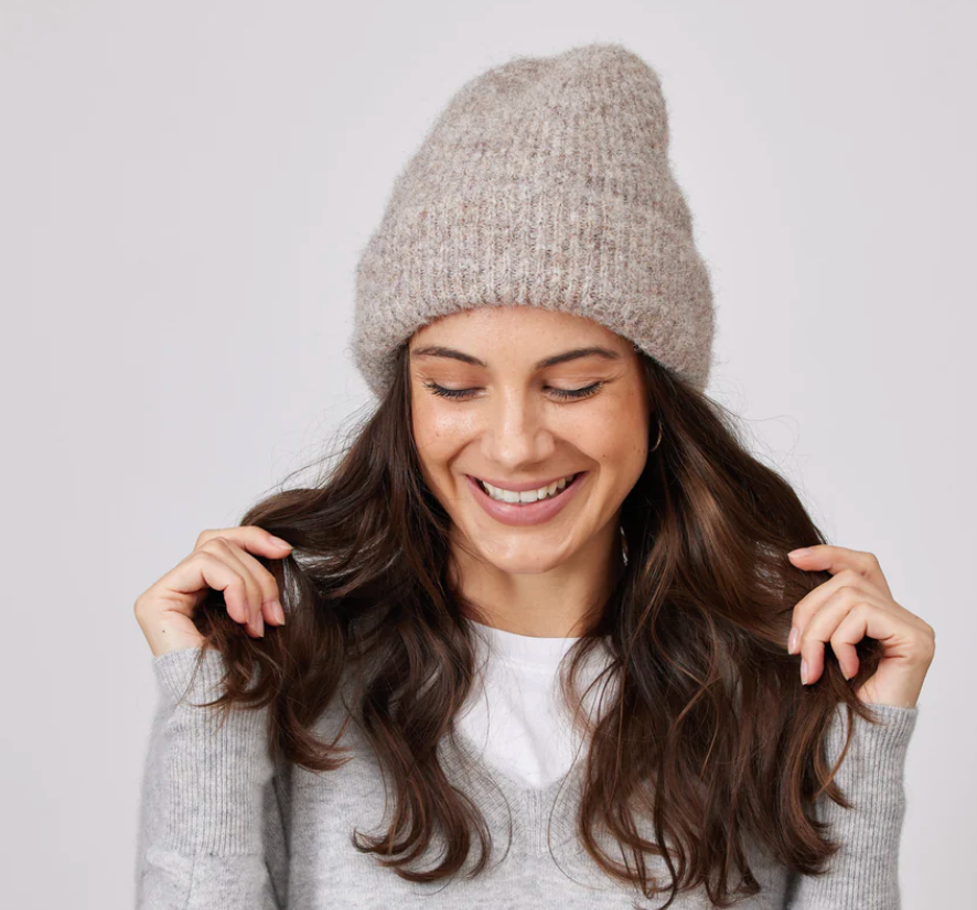 Eco Cuff Beanie - Taupe – Rue Boutique display picture 2