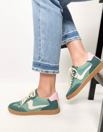 Notice Sneaker - Green Suede