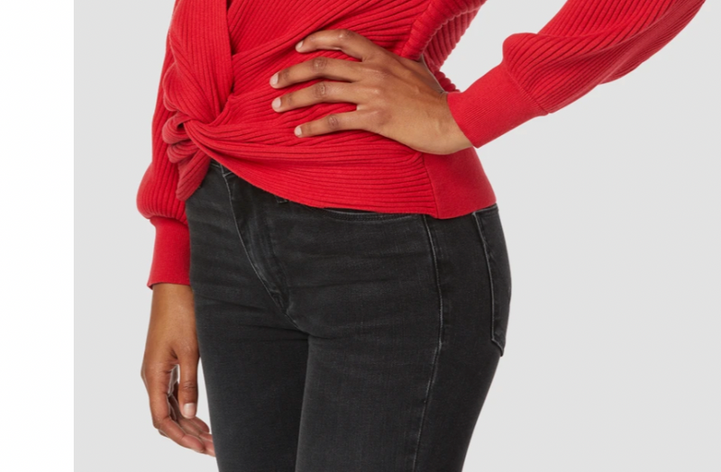 Knotted Sweater - Red